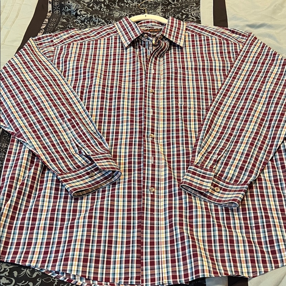 ARIAT PRO SERIES Men's Plaid Long-Sleeve Button-Down Shirt - Red, Navy & White